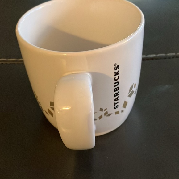 STARBUCKS Coffee Tea Cup Mug 2013 Holiday Collection Green Gold White 14oz - Picture 2 of 6